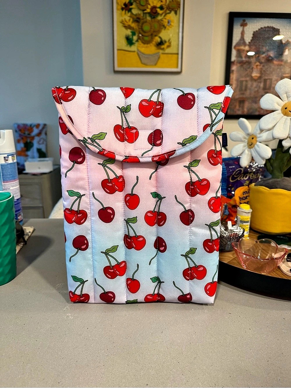 BAGGU Puffy Laptop Sleeve 13"/14" in Cherries Print